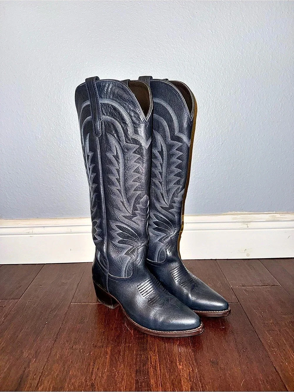 Tecovas The Abby Size 8